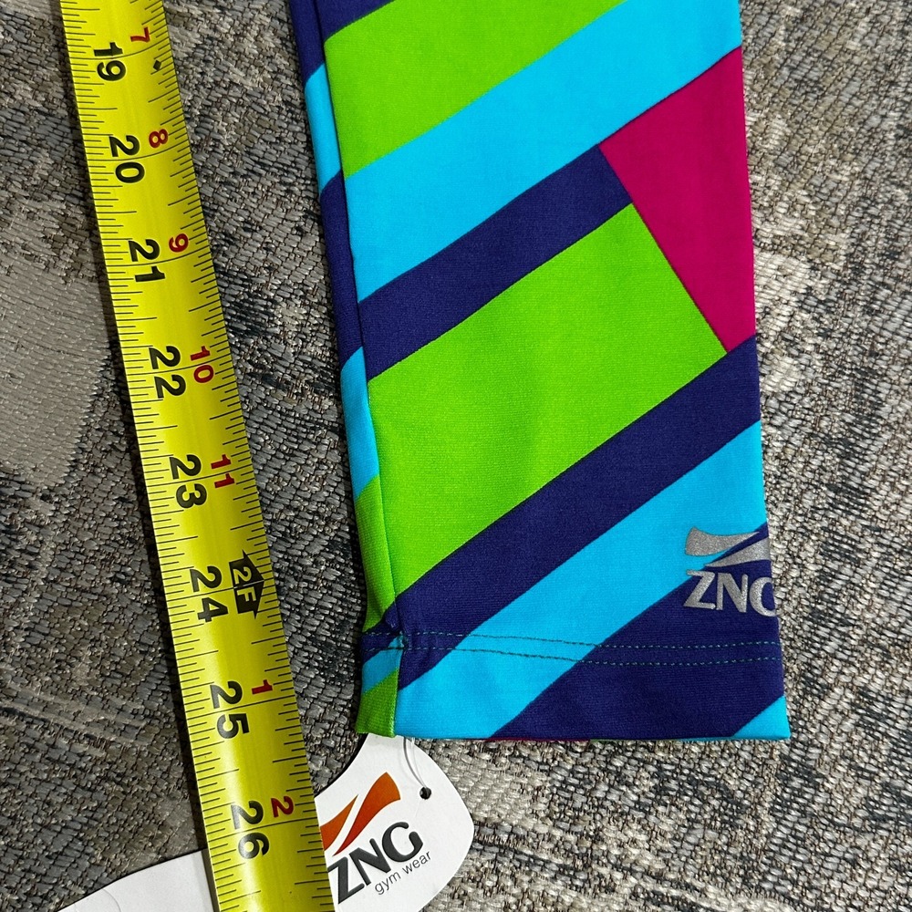 ZNG Gym Wear Workout Womens M Leggings Brazil NEW Pants Multicolor Stripes - Picture 6 of 7